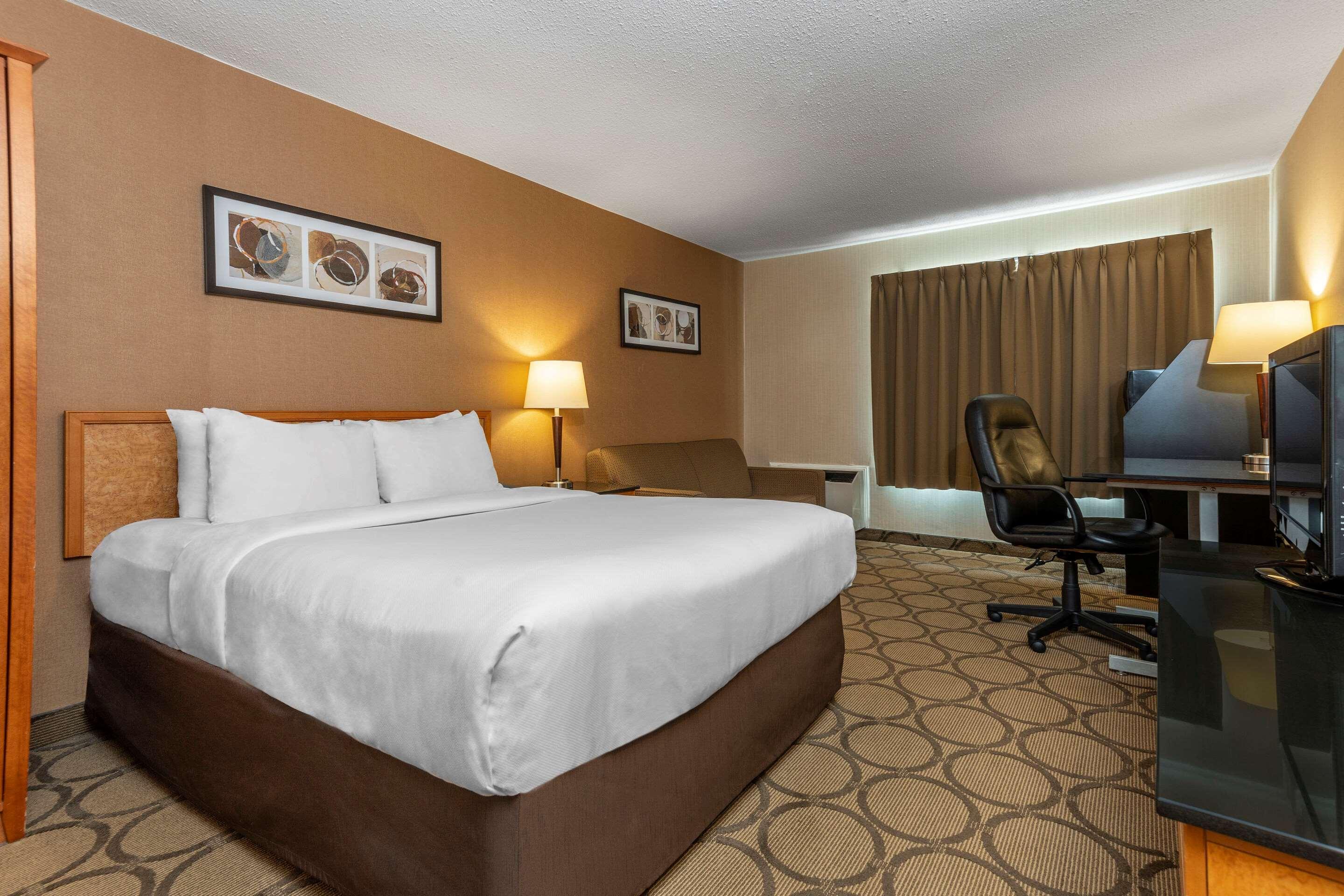 Comfort Inn Laval Zewnętrze zdjęcie
