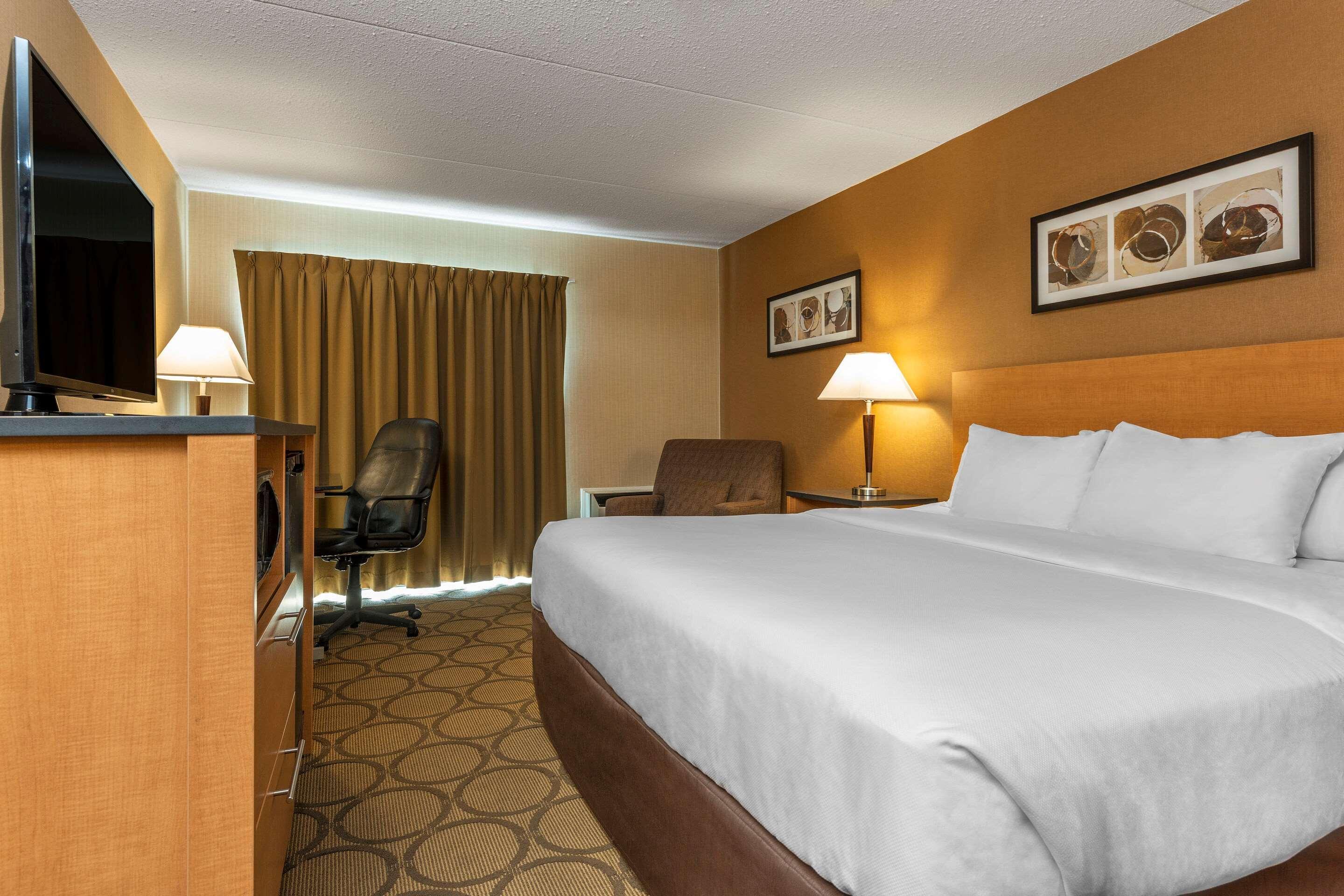 Comfort Inn Laval Zewnętrze zdjęcie