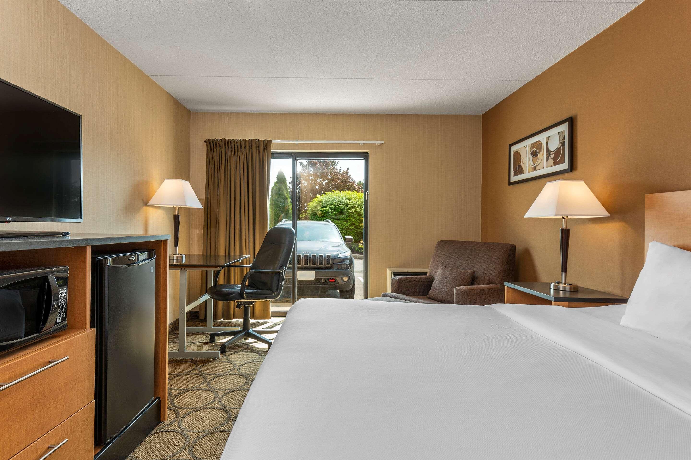 Comfort Inn Laval Zewnętrze zdjęcie