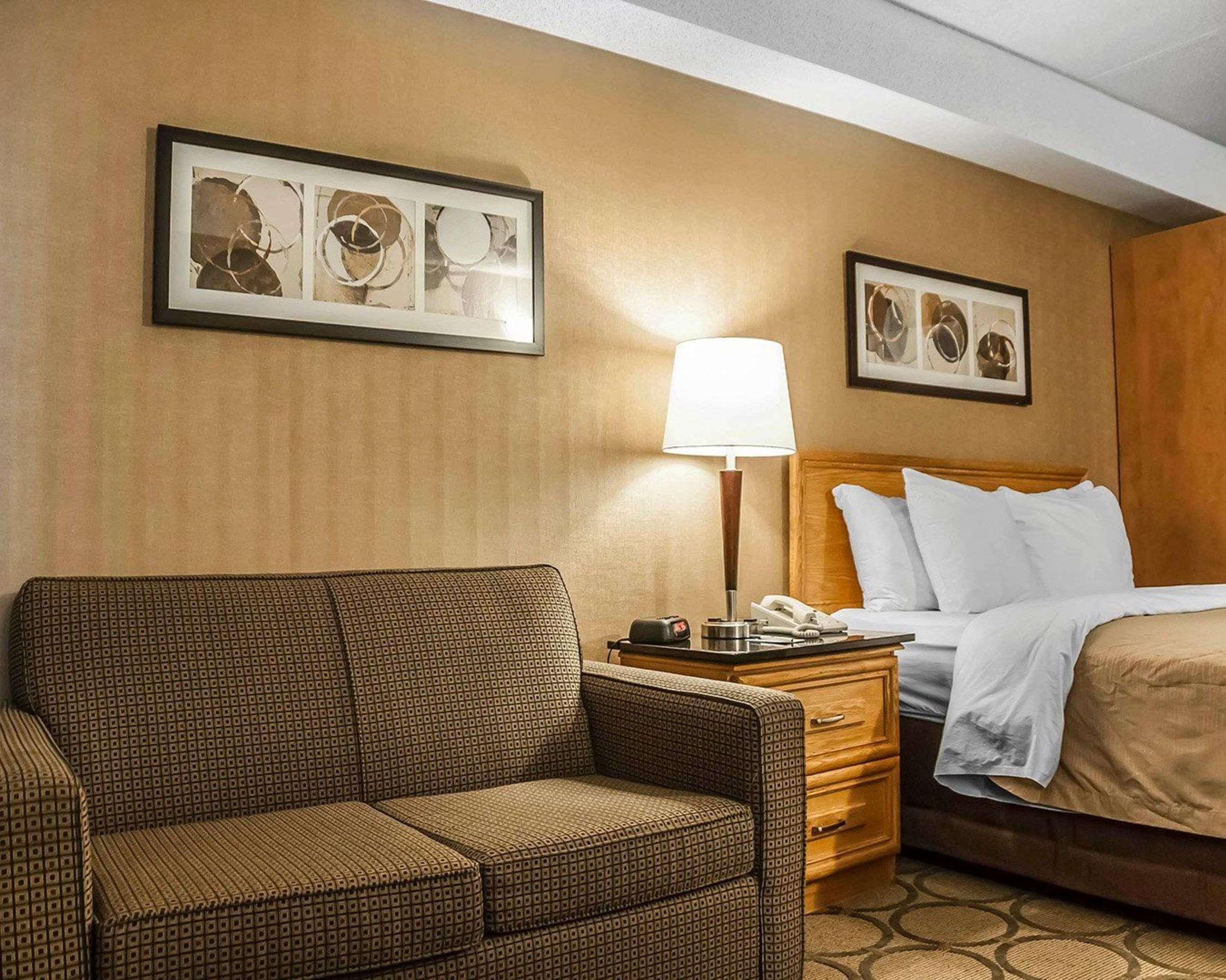 Comfort Inn Laval Zewnętrze zdjęcie