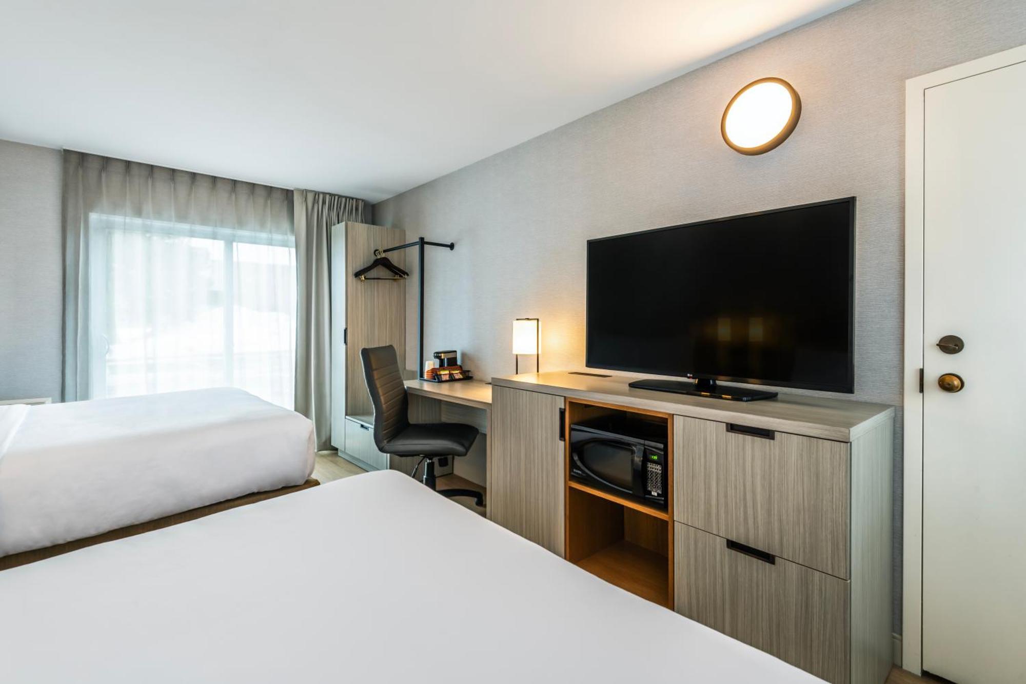 Comfort Inn Laval Zewnętrze zdjęcie